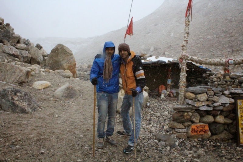 Here we are finally! Sudhin and me at the Gaumukh glacier, 4000 meters above the sea level